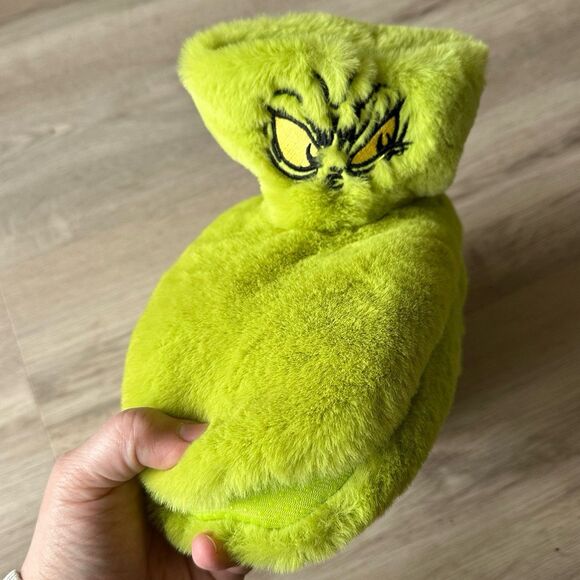 Primark The Grinch Slipper Socks Plush US Women’s Size 4-7 NEW NWT 2024 - Picture 2 of 7